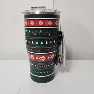 NWT! Orca 27oz Chaser Tumbler Forrest Green Wrapping Paper!